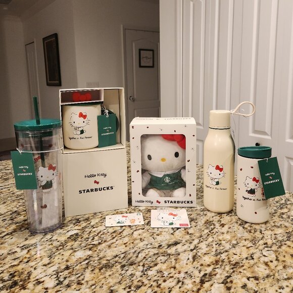 2025 Hello Kitty x Starbucks 51st Anniversary Collection Plush Mug Tumbler Cup - Picture 1 of 7
